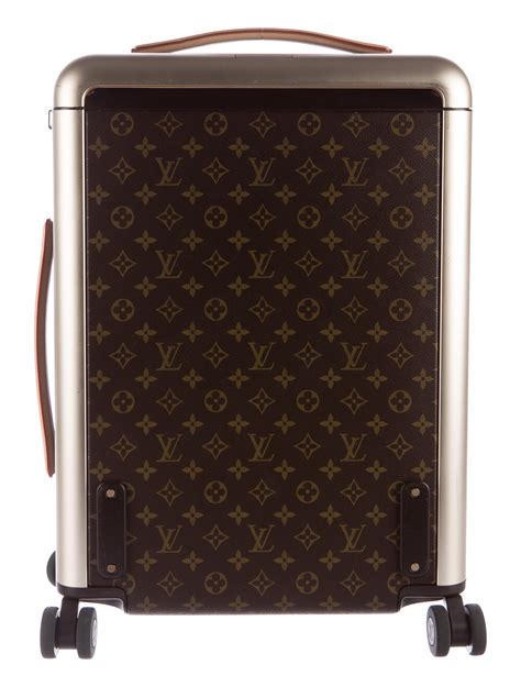 lv hand luggage suitcase.